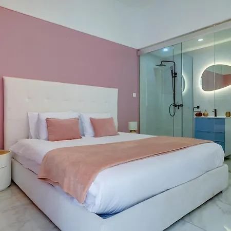 펜션 Lux Traditional Townhouse Rooftop Pool In *